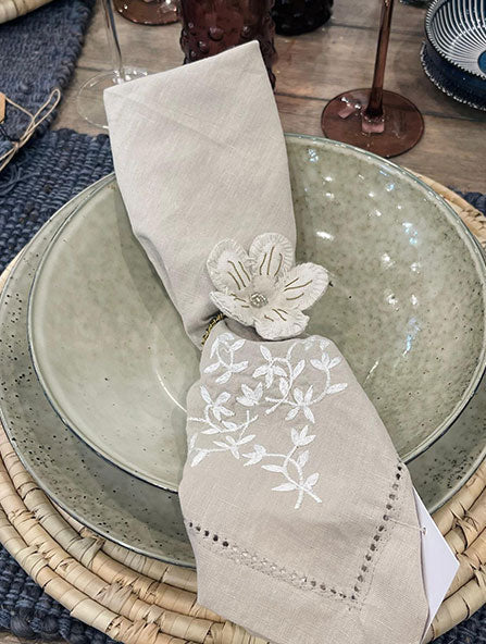 Kitchen / Table Decor / Stemware