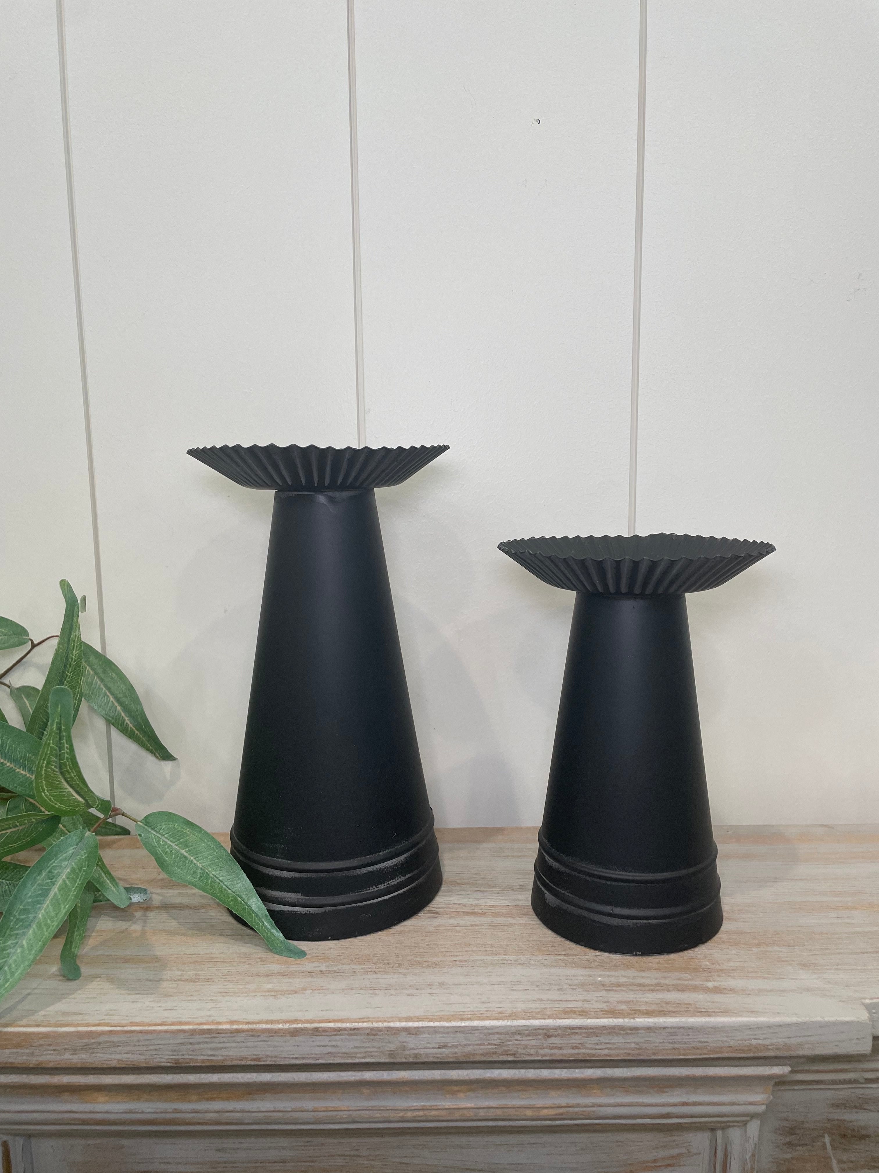 Set of 2 Corrugated Pillar Candle Holders