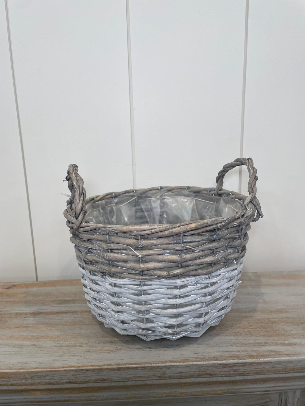 White Dipped Willow Bushel Basket Planter Set 3